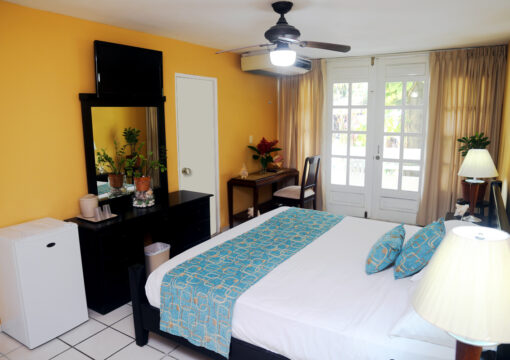 The Queen’s Nook The Queen’s Nook